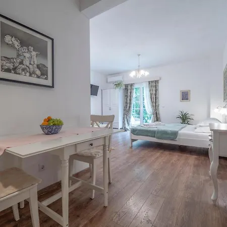 Apartment Marinero