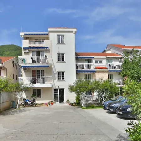 Apartment Marinero Budva